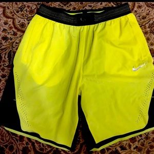 Nike aeroswift basketball shorts XL NWOT!🔥🔥
